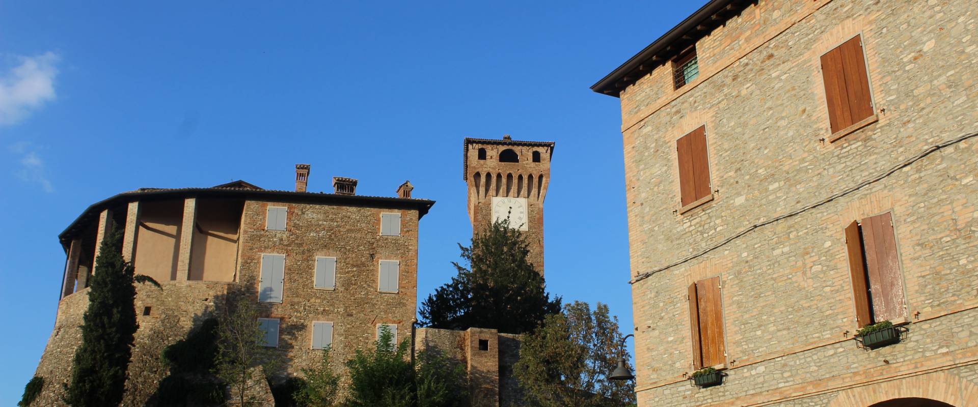 Parte del castello di Levizzano foto di Franchinidiletta